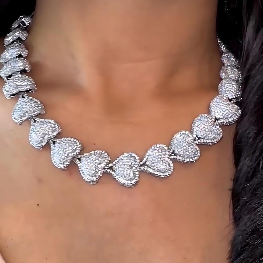Silver Heart Necklace 16 Inch Jewelry 1978